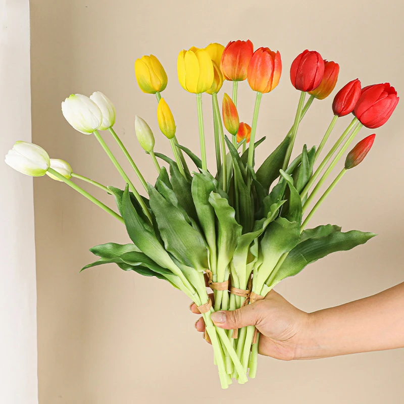 Home Decor Tulip - 5 ヘッド人工チューリップ結婚式の家の装飾シミュレーション花 3 花 2 つぼみソフトプラスチックチューリップ感触チューリップ花束