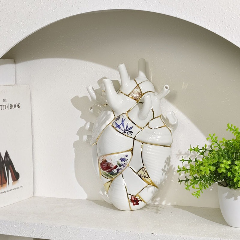 ハート型の花瓶 リビングルームのワインキャビネット テレビ台 - Home Decor Vase のレビューと価格