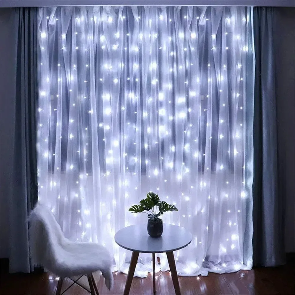 3/6M USB LED カーテン 8 モードリモコンライト - String Curtain Light のレビューと価格