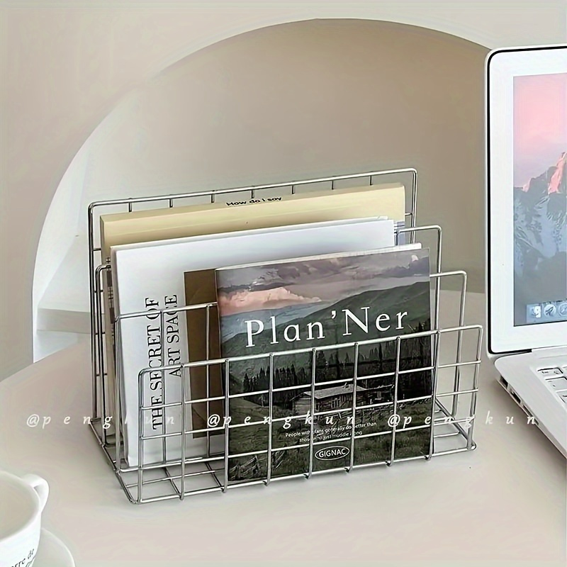 モダンなクロムメタル製3段ブックオーガナイザー、10個のコン - Home Decor Magazine のレビューと価格